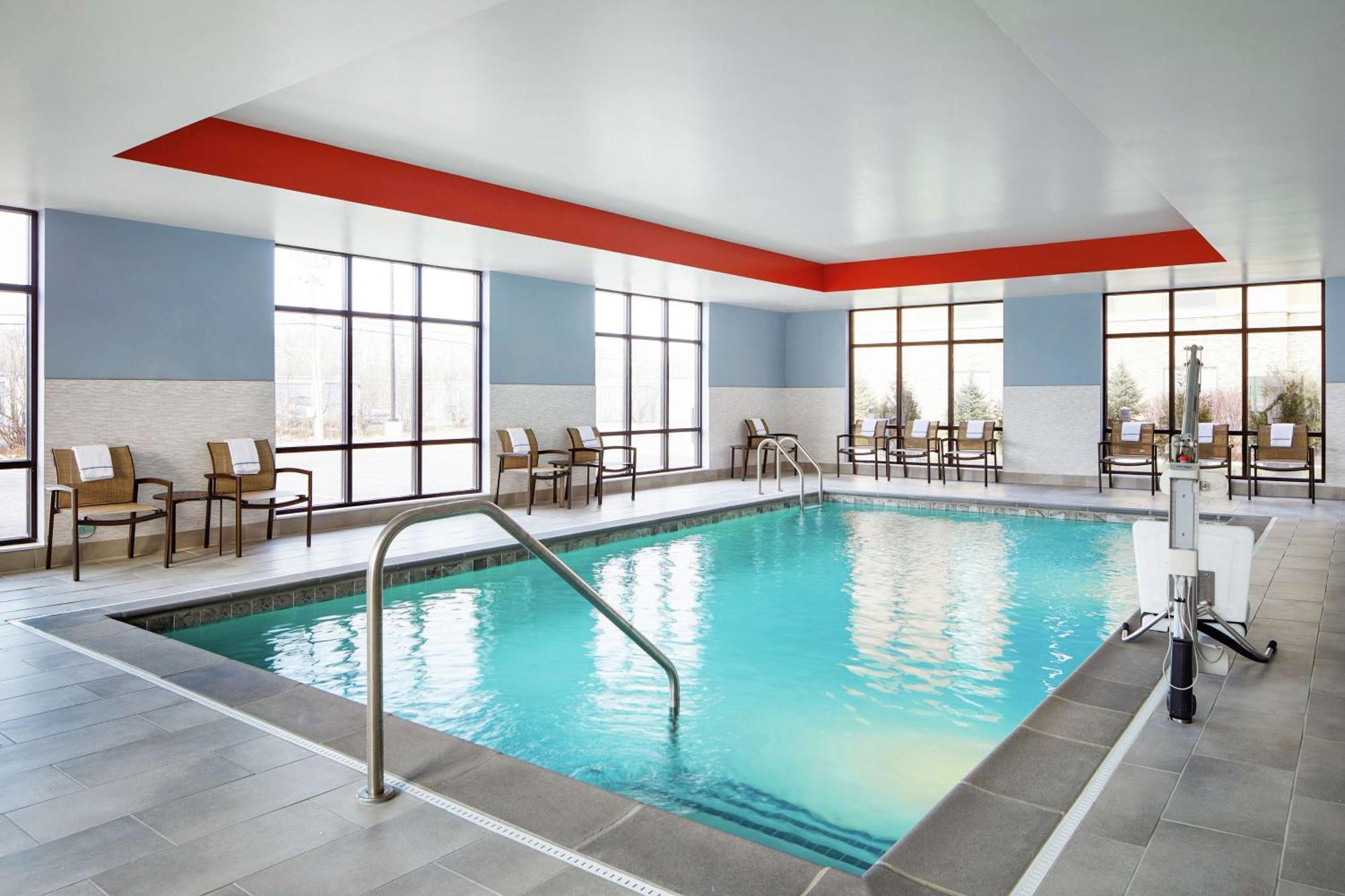 Hampton Inn & Suites Chicago/Waukegan Buitenkant foto