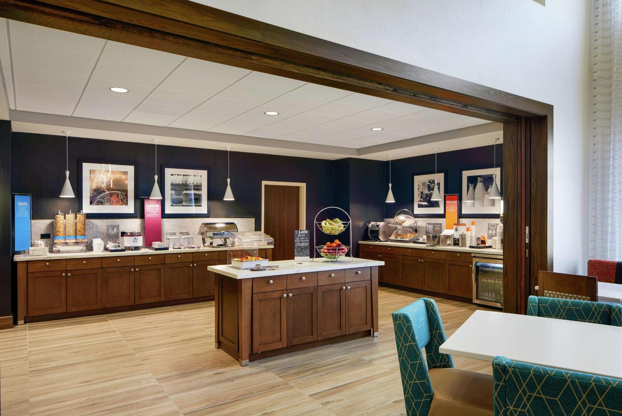 Hampton Inn & Suites Chicago/Waukegan Buitenkant foto